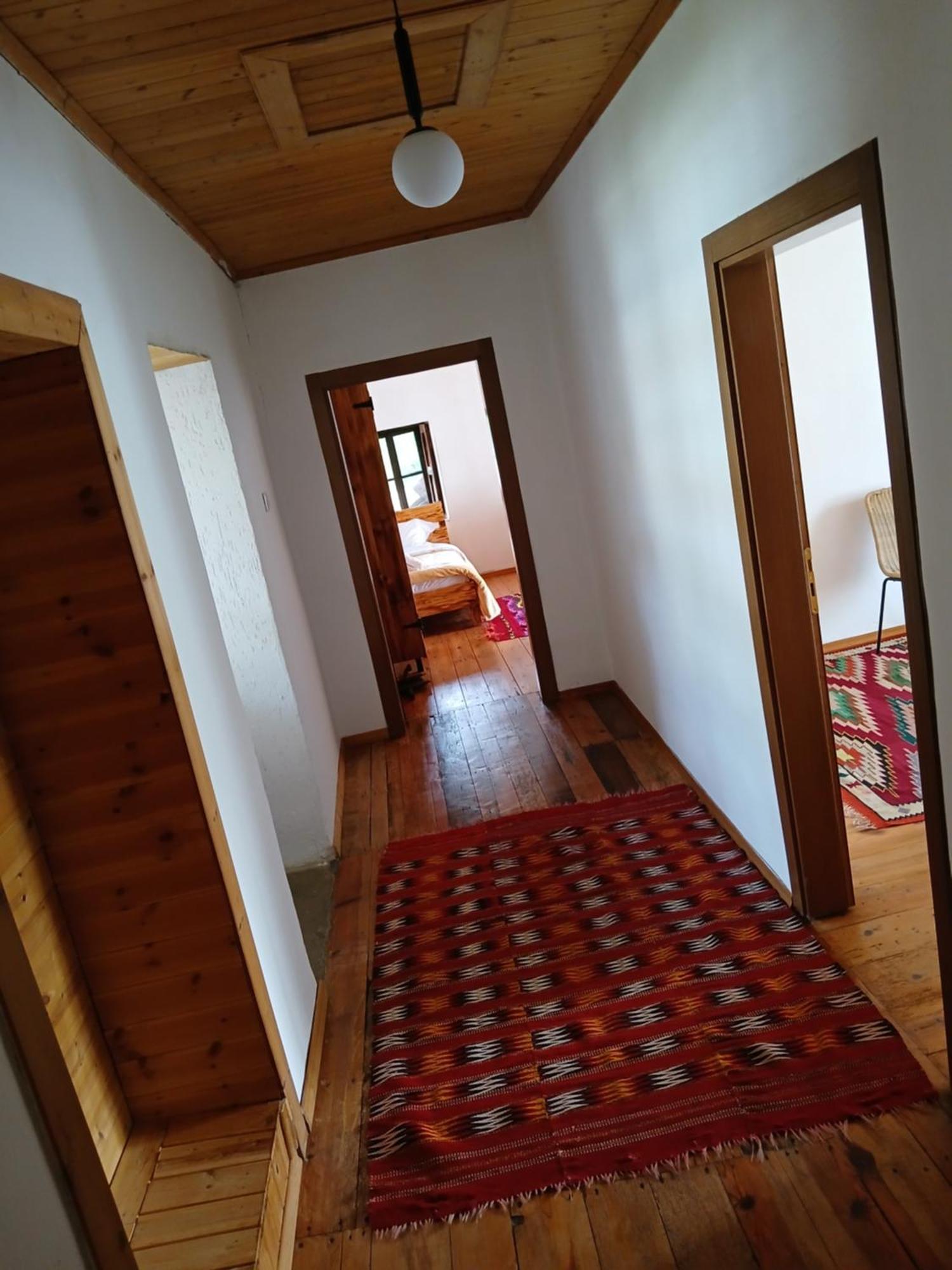 Hotel Bujtina Tusha Priska e Madhe Exterior foto